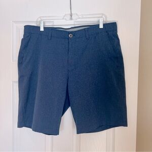 Under Armour Golf Heatgear Shorts Men’s Size 38 Blue Flat Front Loose Fi…